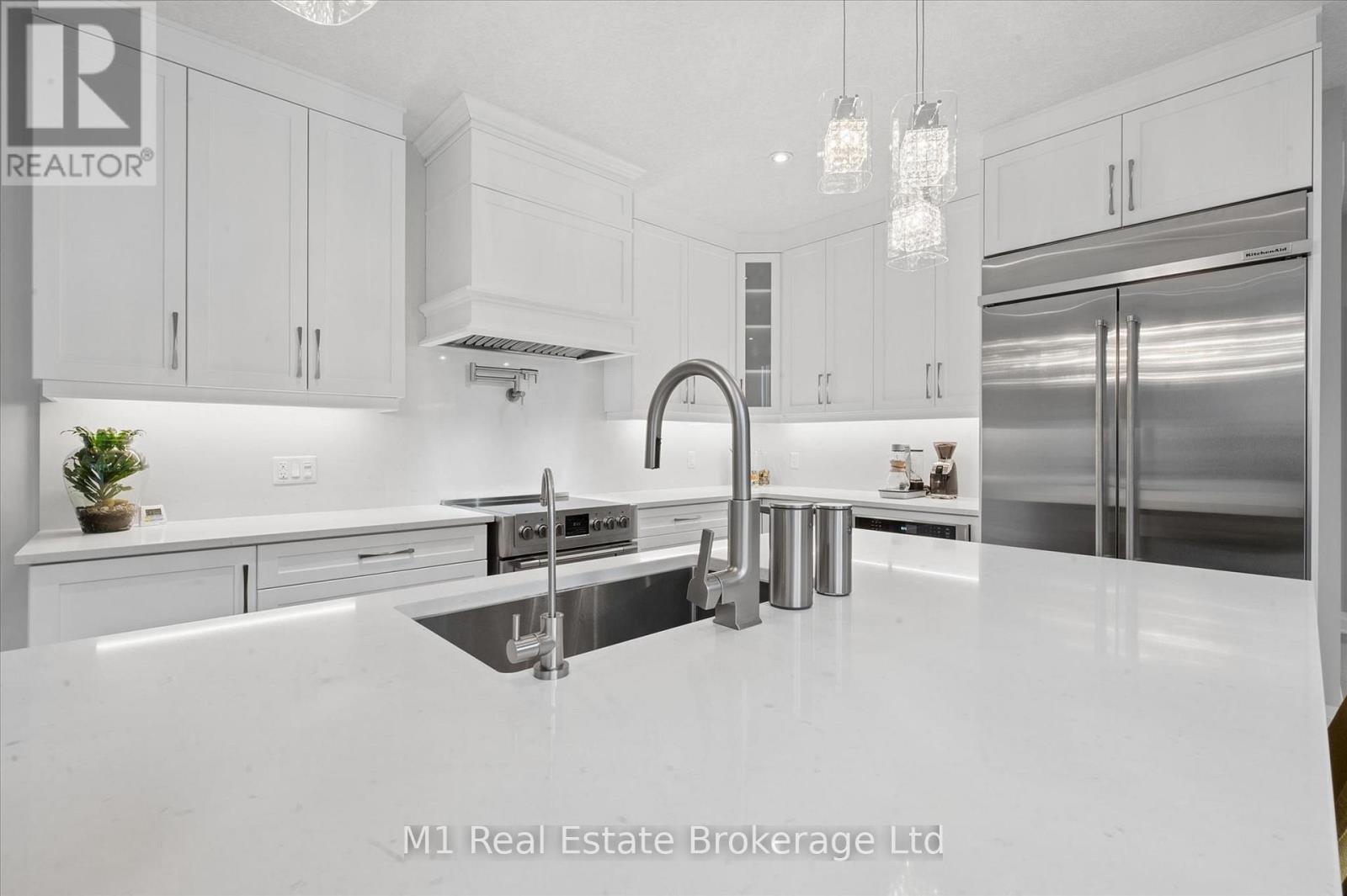 545 Bridgemill Crescent — photo 11