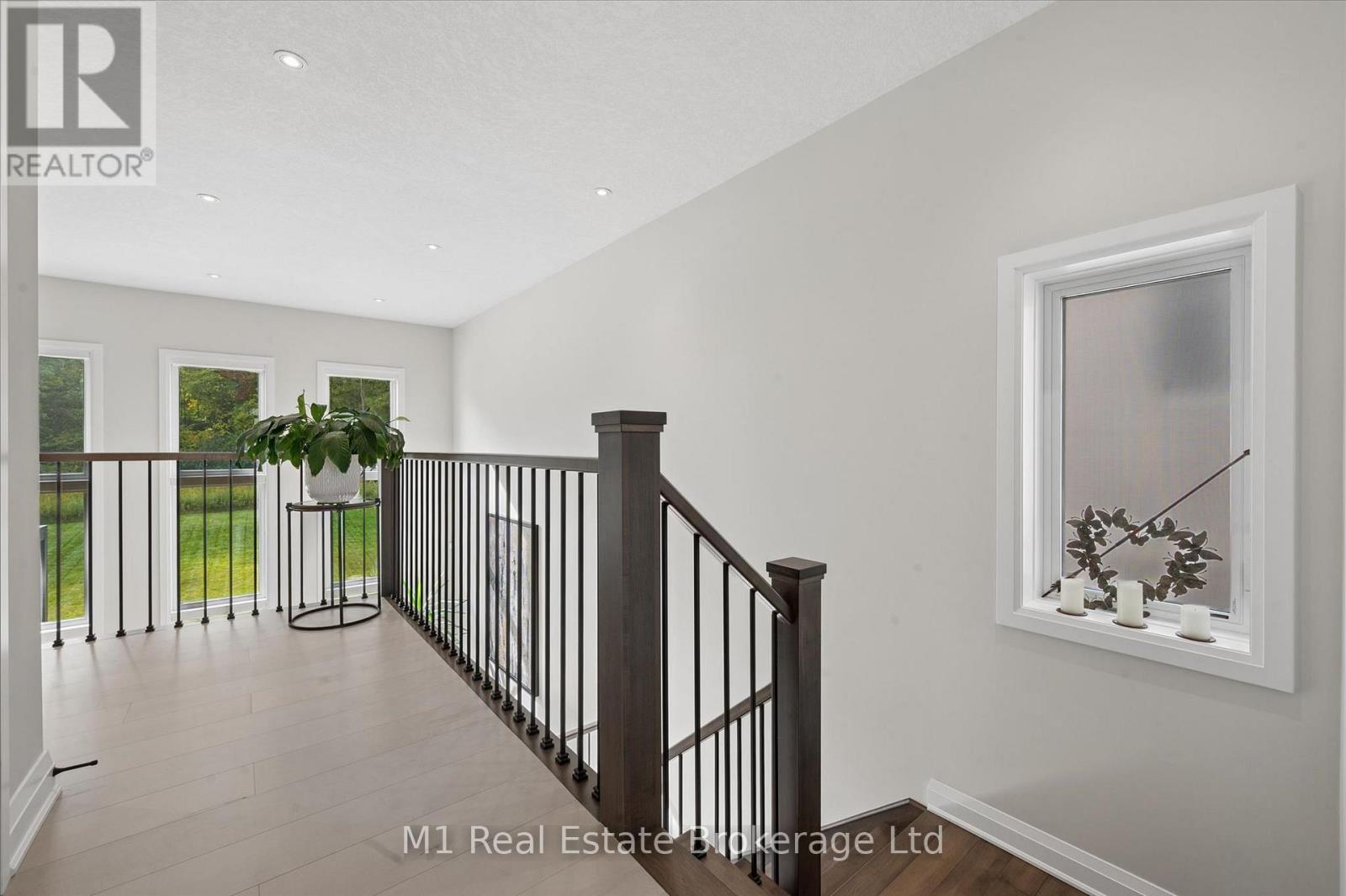 545 Bridgemill Crescent — photo 21