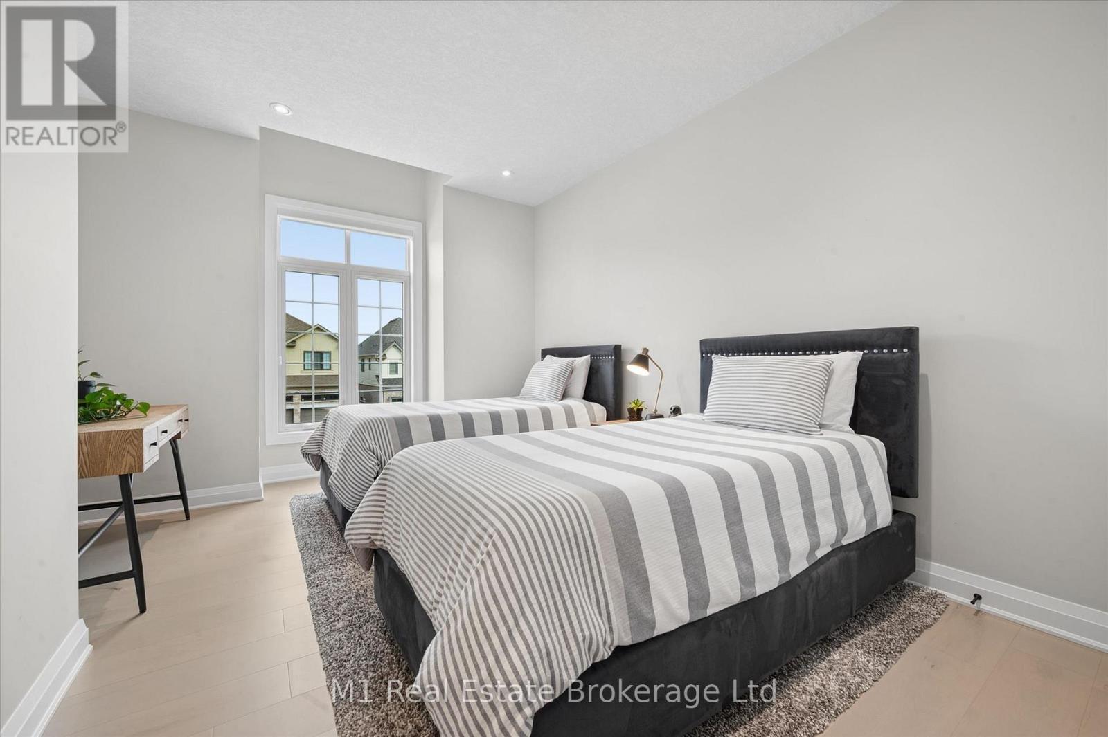 545 BRIDGEMILL CRESCENT - 25