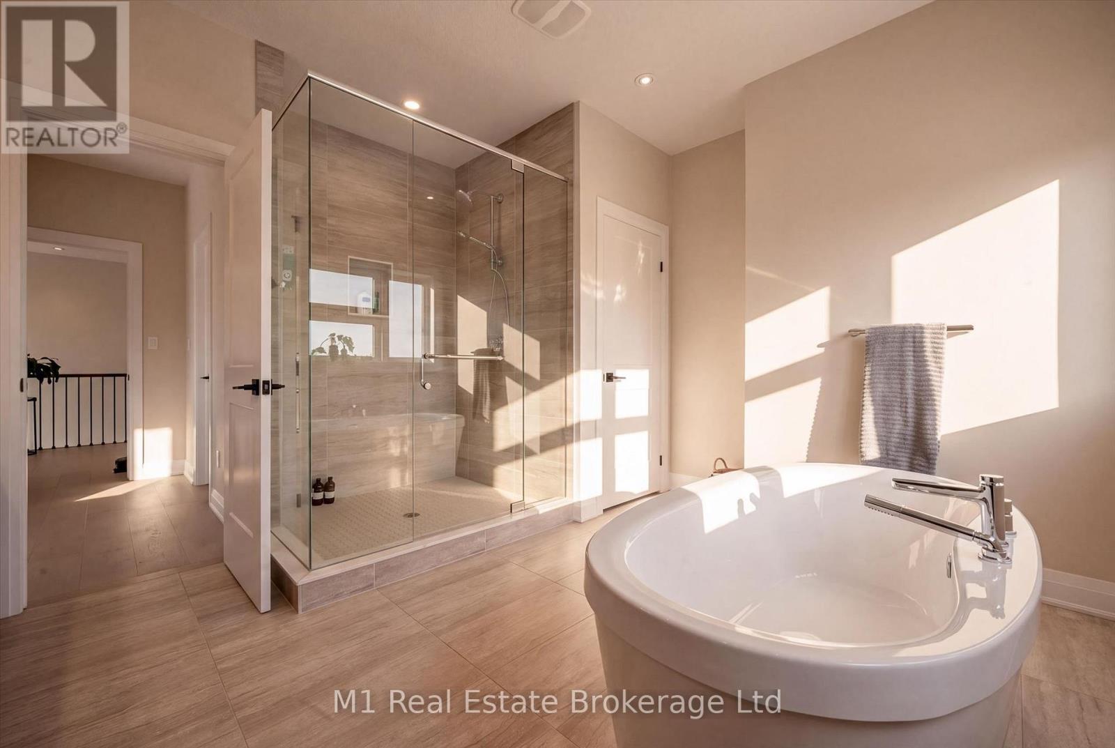 545 BRIDGEMILL CRESCENT - 35