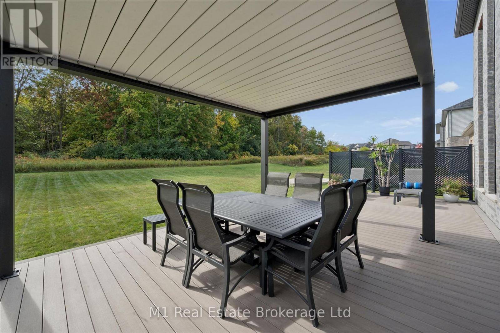 545 Bridgemill Crescent — photo 38