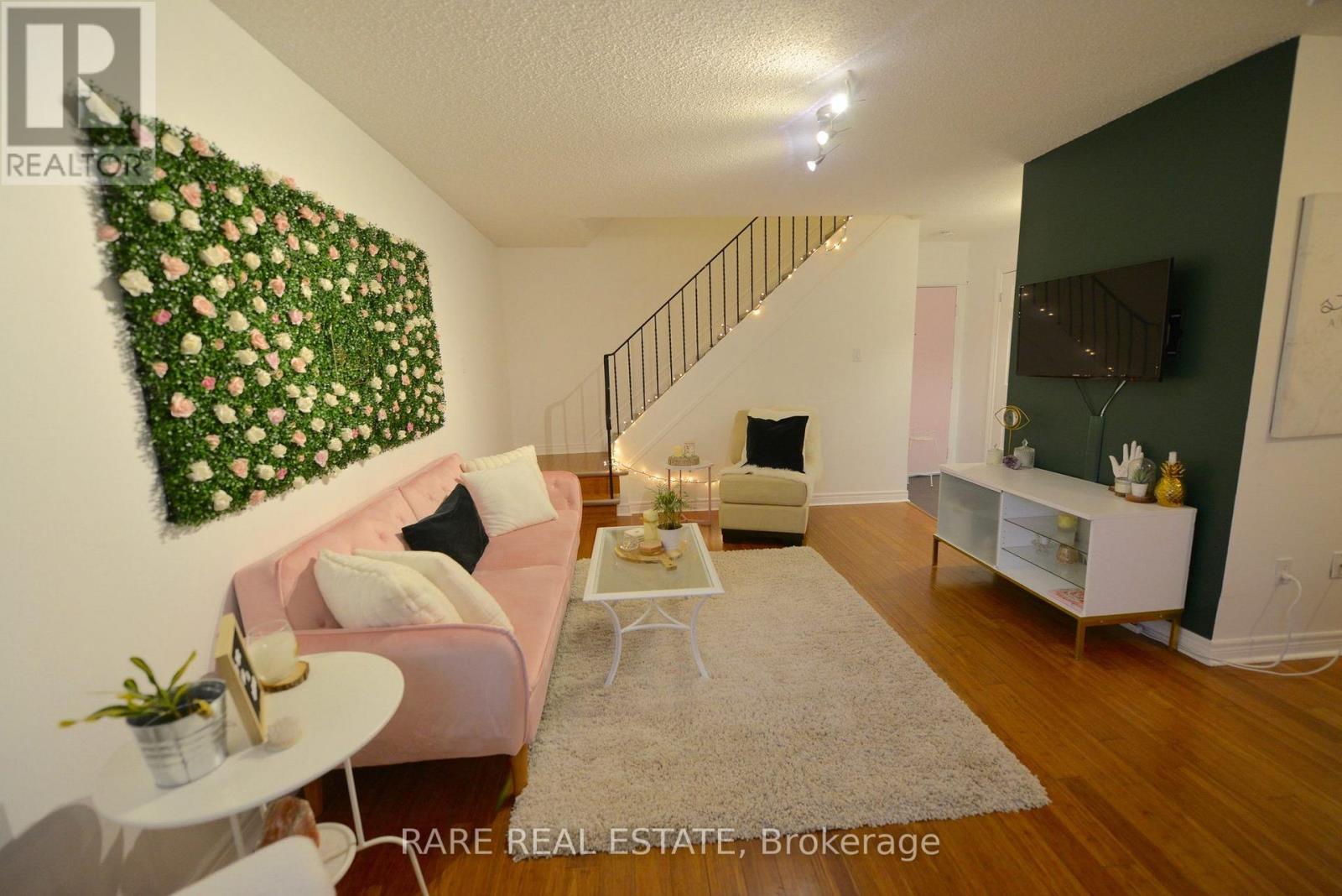 112- 2001 Bonnymede Drive, Mississauga, ON photo 5