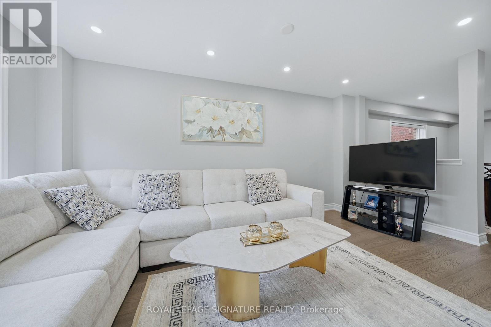 72 Tarquini Crescent — photo 14