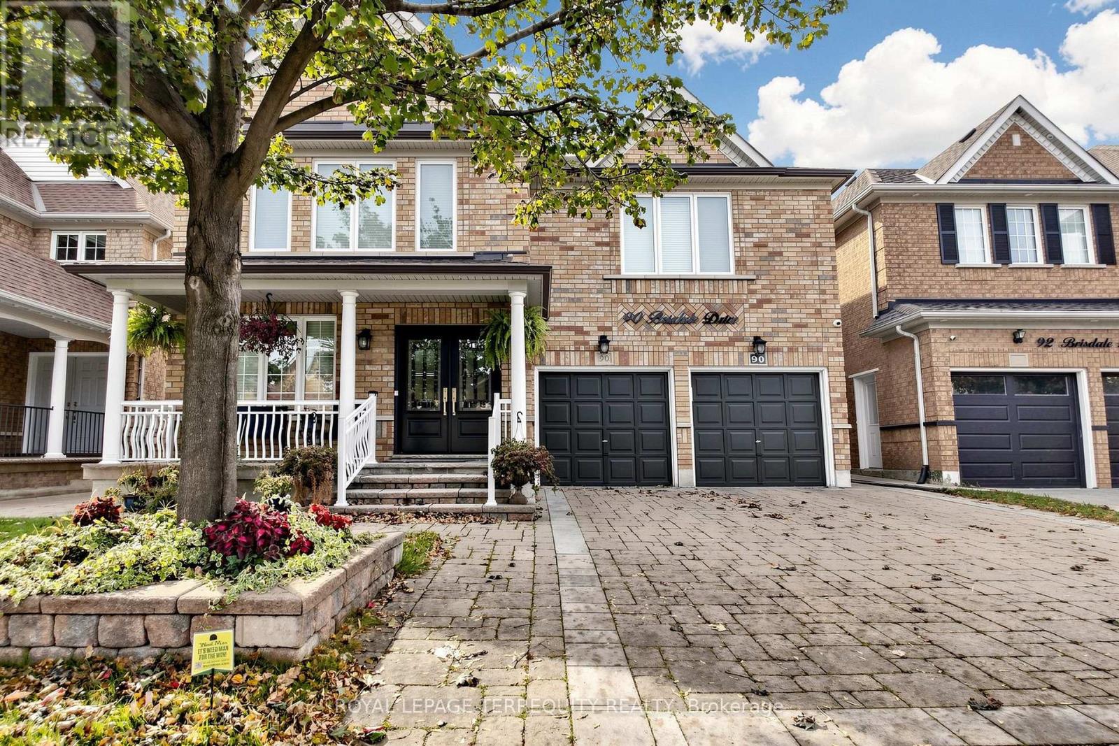 90 Brisdale Drive