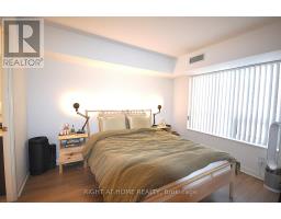711 - 1 Michael Power Place, Toronto, ON M9A0A1 Photo 7