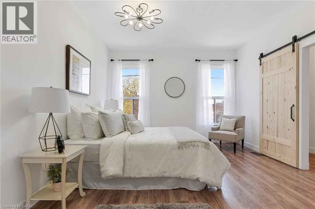 164 Wilson Street — photo 11