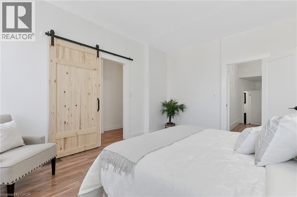 164 Wilson Street — photo 12