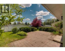8432 Elbow Drive SW - photo 21