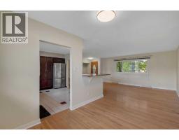 8432 Elbow Drive SW - photo 7