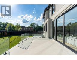 146 Third Line, Oakville, ON L6L3Z8 Photo 44