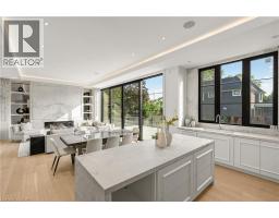Mud room - 146 Third Line, Oakville, ON L6L3Z8 Photo 15