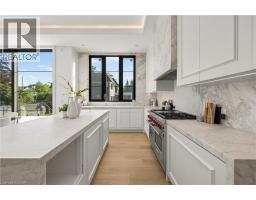 Great room - 146 Third Line, Oakville, ON L6L3Z8 Photo 17
