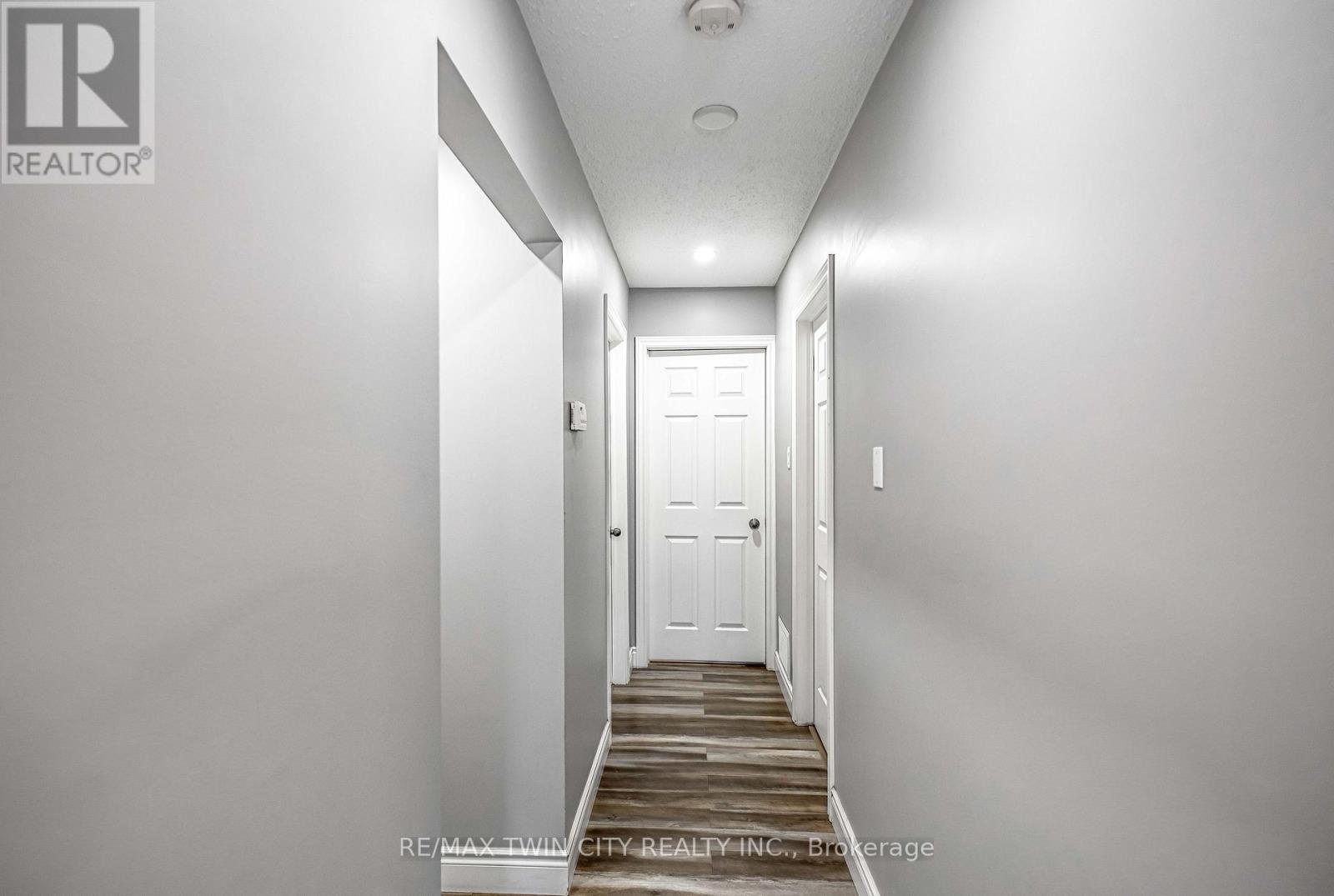 36 Valerie Court, Cambridge, ON photo 13