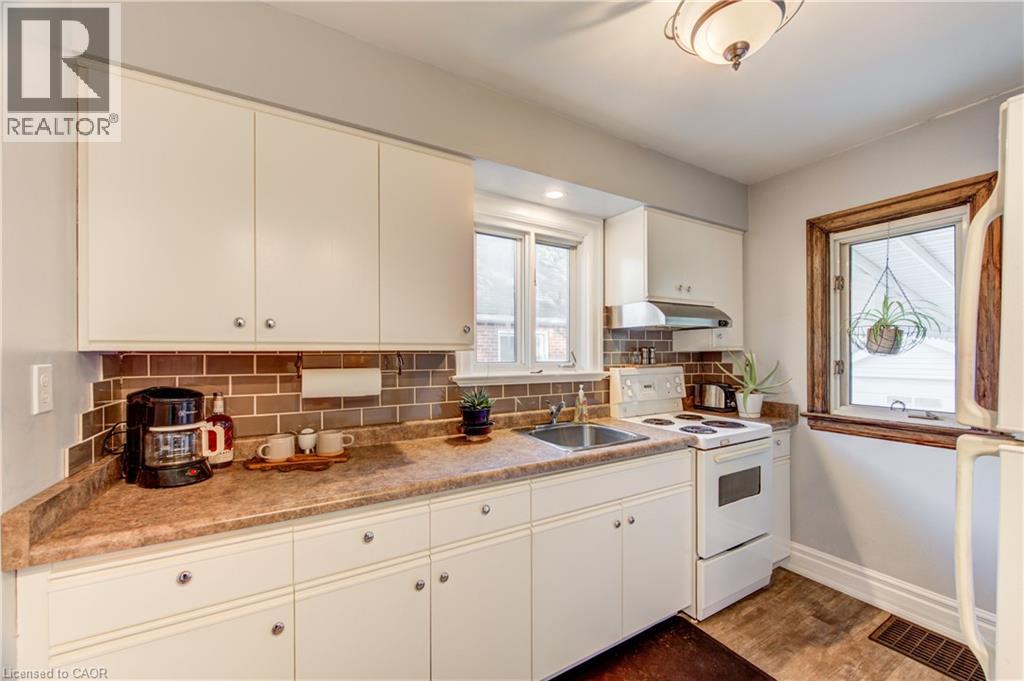 119 Bond Street — photo 23