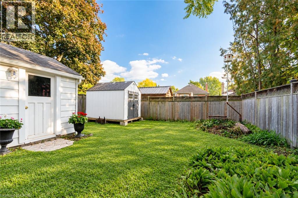 119 Bond Street — photo 47