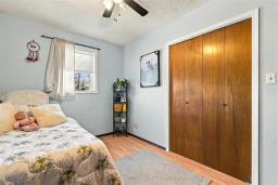 143 Larche Avenue E, Winnipeg, MB R2C1A5 Photo 13
