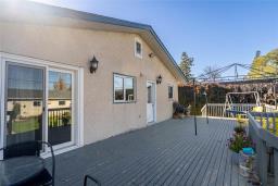 143 Larche Avenue E, Winnipeg, MB R2C1A5 Photo 21