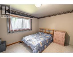 8 Parry Drive, Chatham, ON N7L2H8 Photo 13