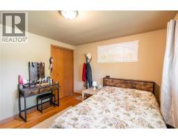 8 Parry Drive, Chatham, ON N7L2H8 Photo 12