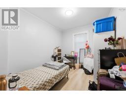 2512 Oxford Street, Halifax Peninsula, NS B3L2T4 Photo 30