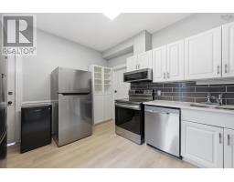 2512 Oxford Street, Halifax Peninsula, NS B3L2T4 Photo 33