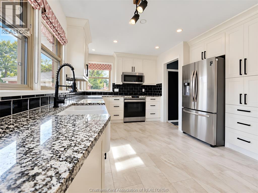 10 Birchwood Street — photo 17