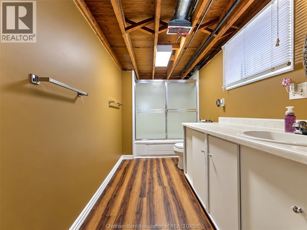 10 Birchwood Street — photo 44