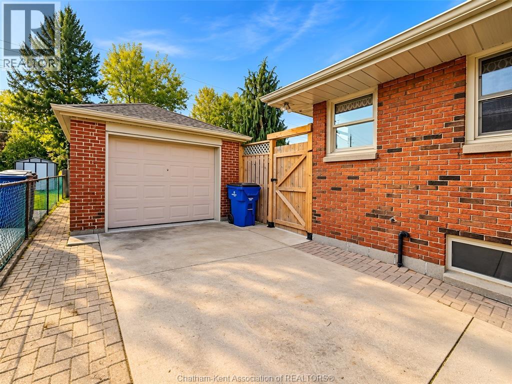 10 Birchwood STREET - 5