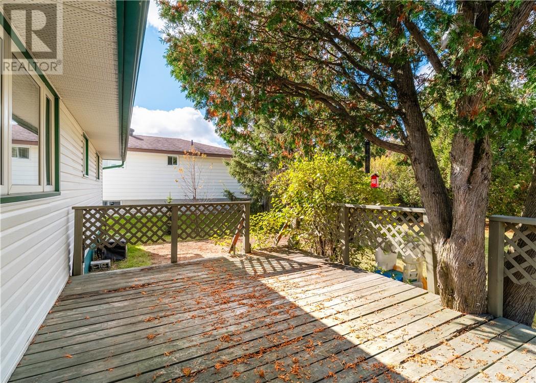 3329 Romeo Street — photo 23