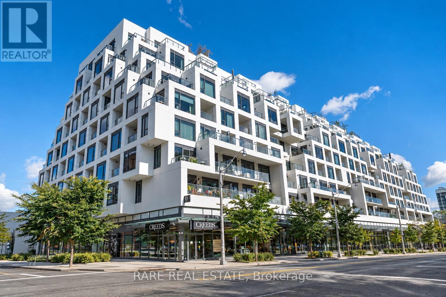 #331 280 HOWLAND AVENUE - 24
