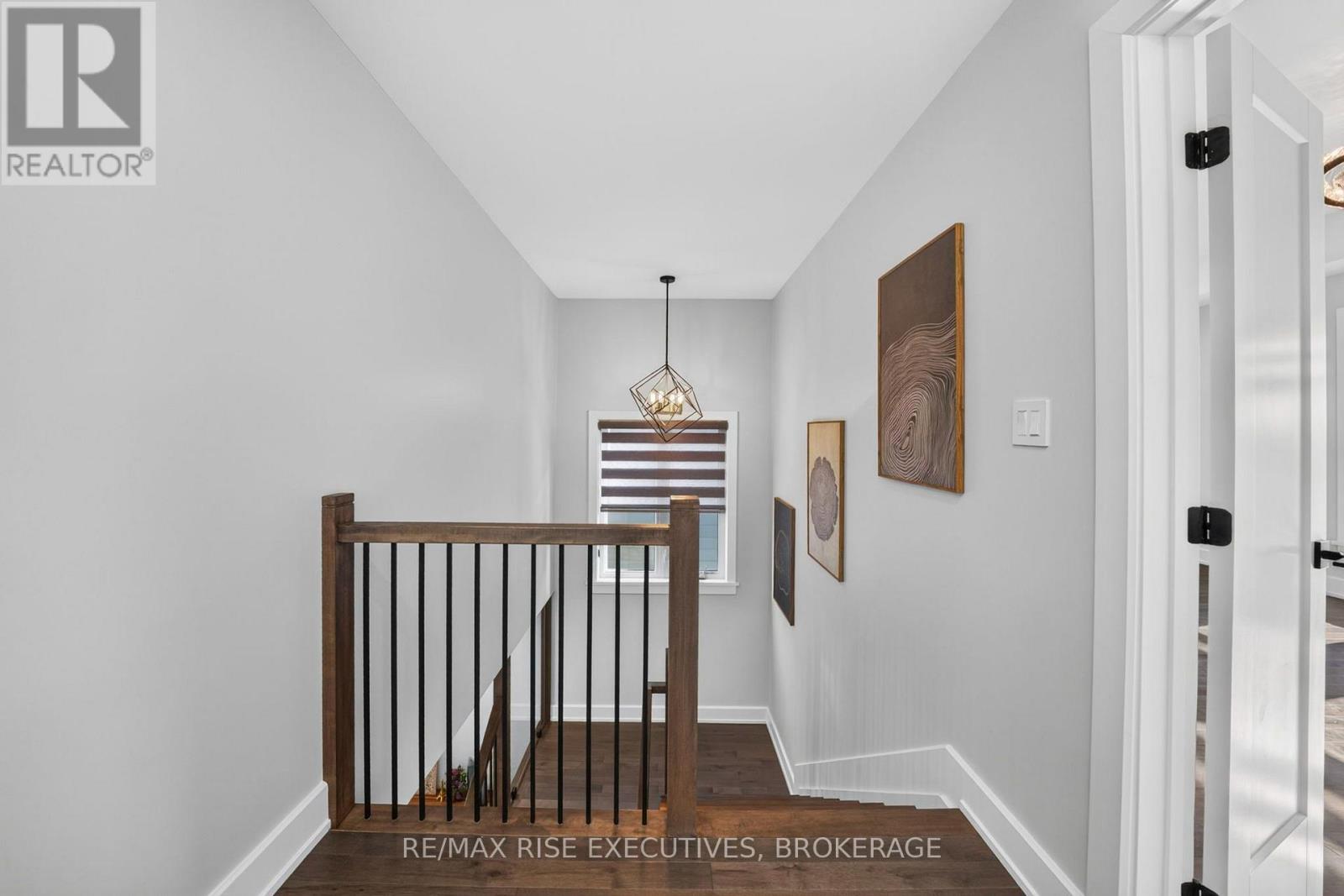 14 Park Crescent — photo 15