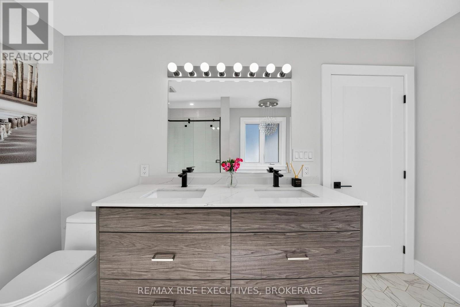 14 Park Crescent — photo 23