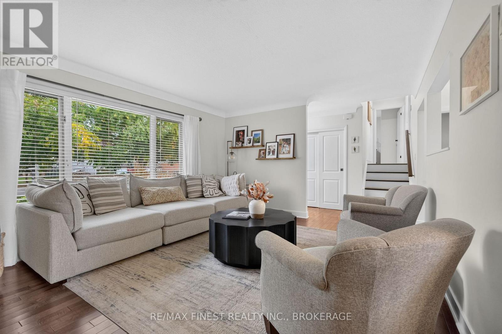 89 Sunset Boulevard — photo 19