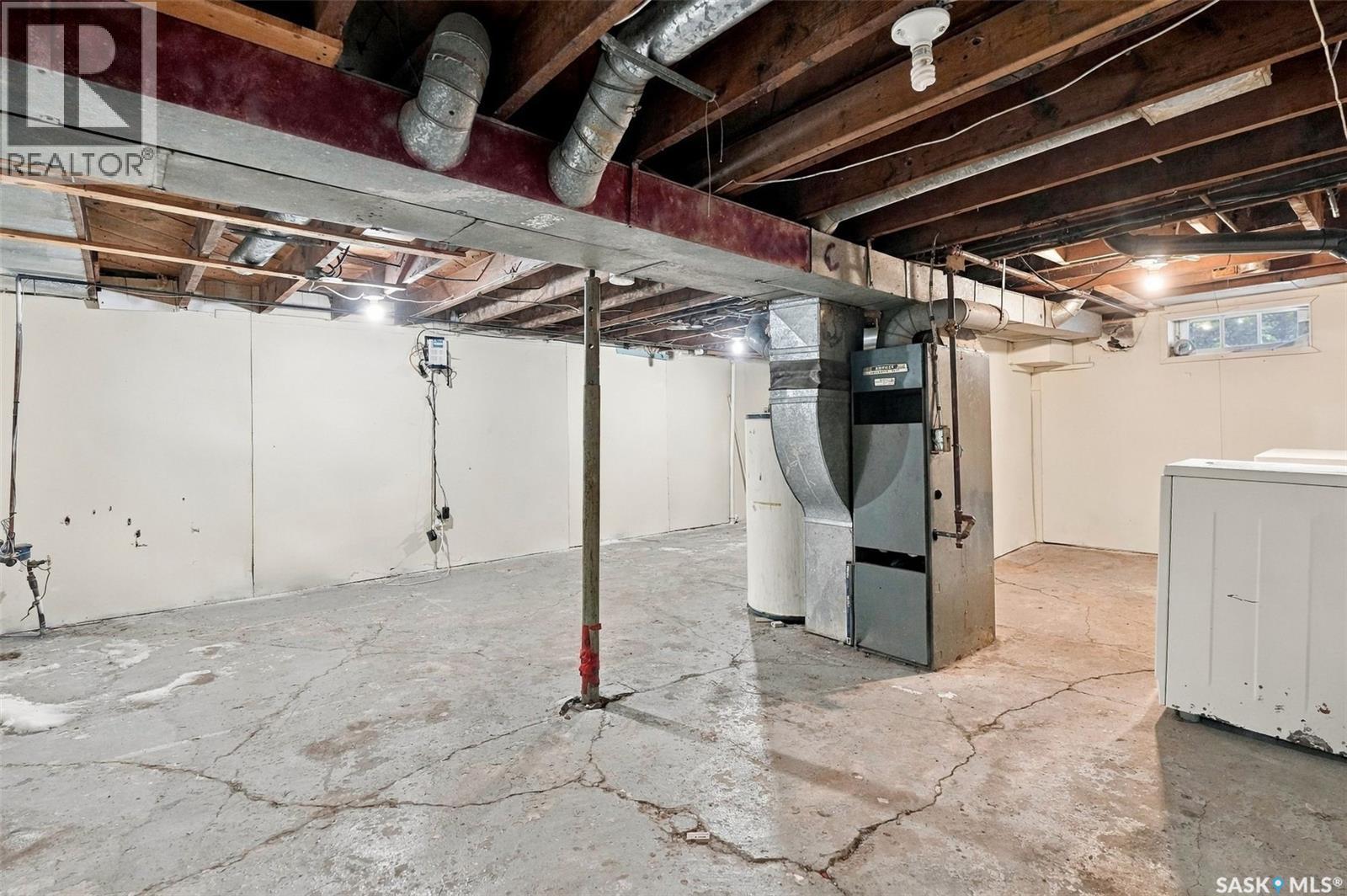 2430 McDonald STREET, Regina — photo 16