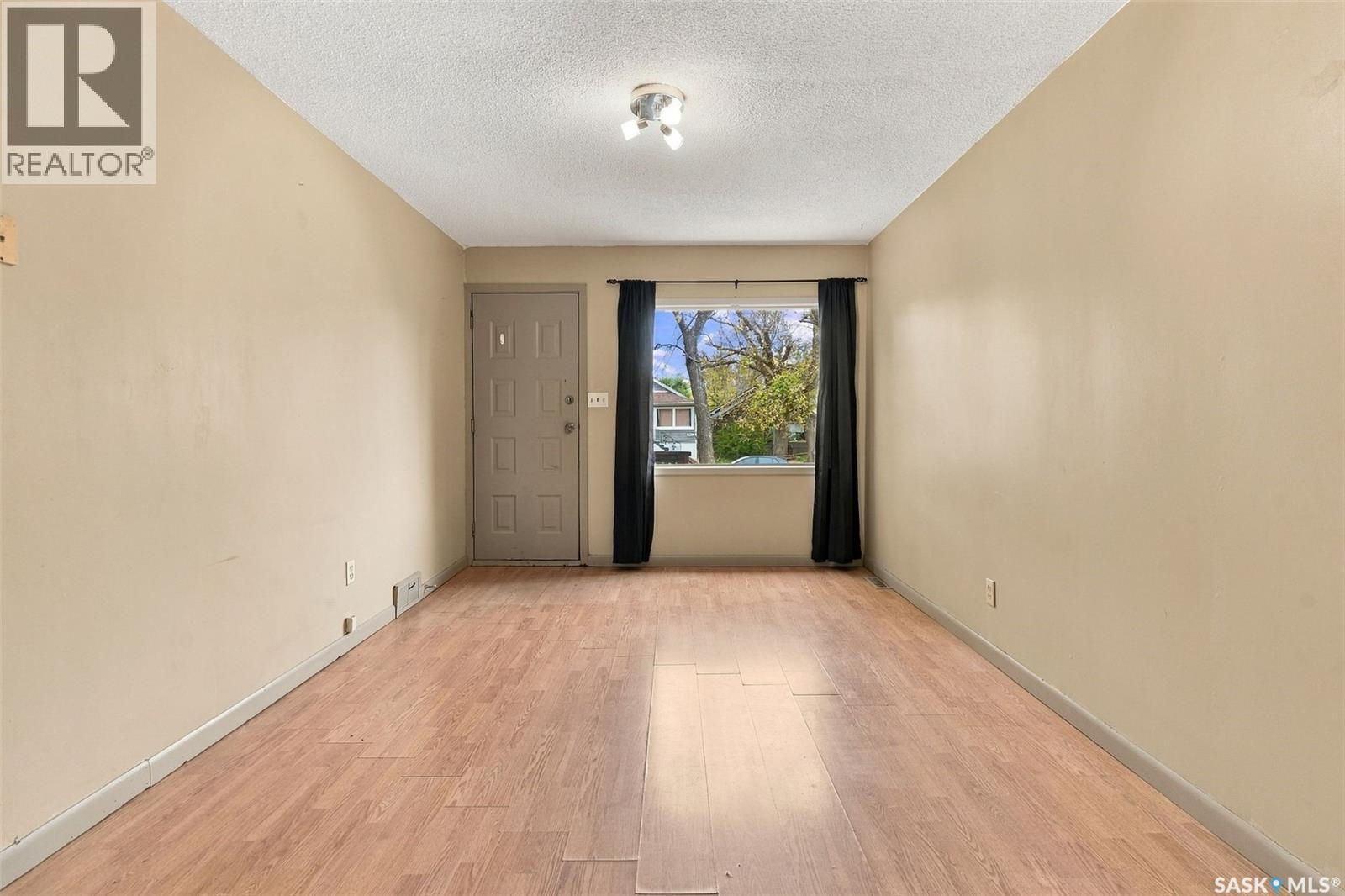 2430 McDonald STREET, Regina — photo 3