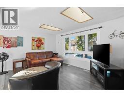 4615 31 Avenue NE - photo 5