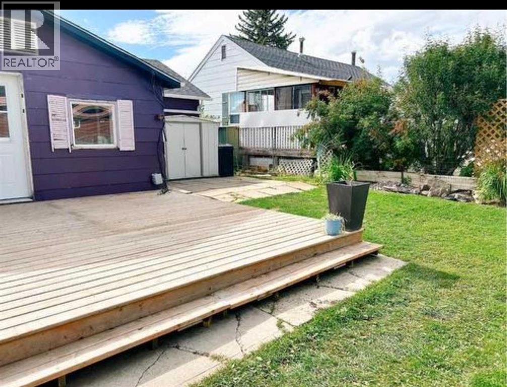4524 48 Avenue - 29