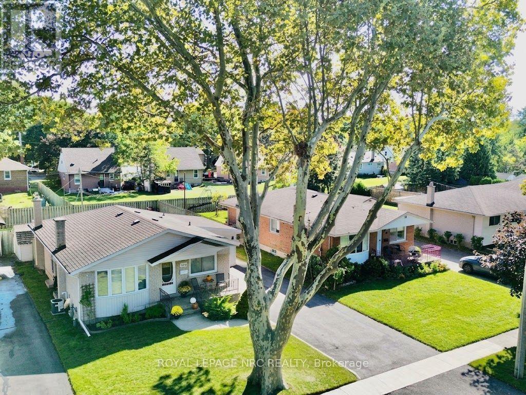 7030 Whitman Avenue — photo 44
