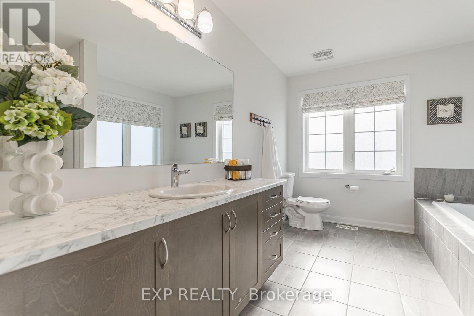 80 Lantern Road — photo 29