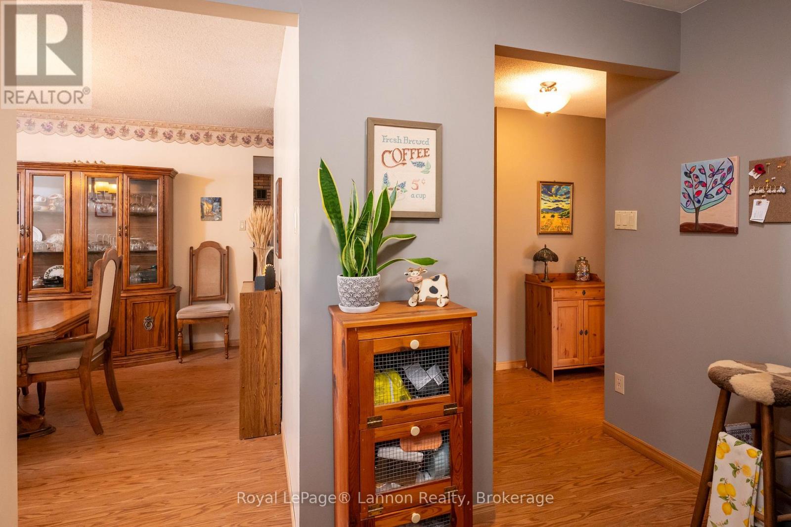 612 LANARK CRESCENT - 12