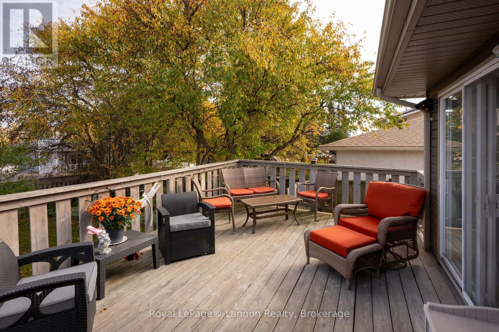 612 LANARK CRESCENT - 7