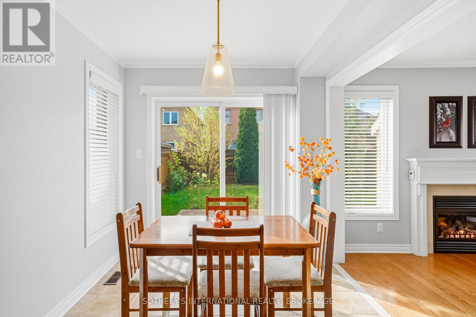4 Alex Grant Place — photo 16