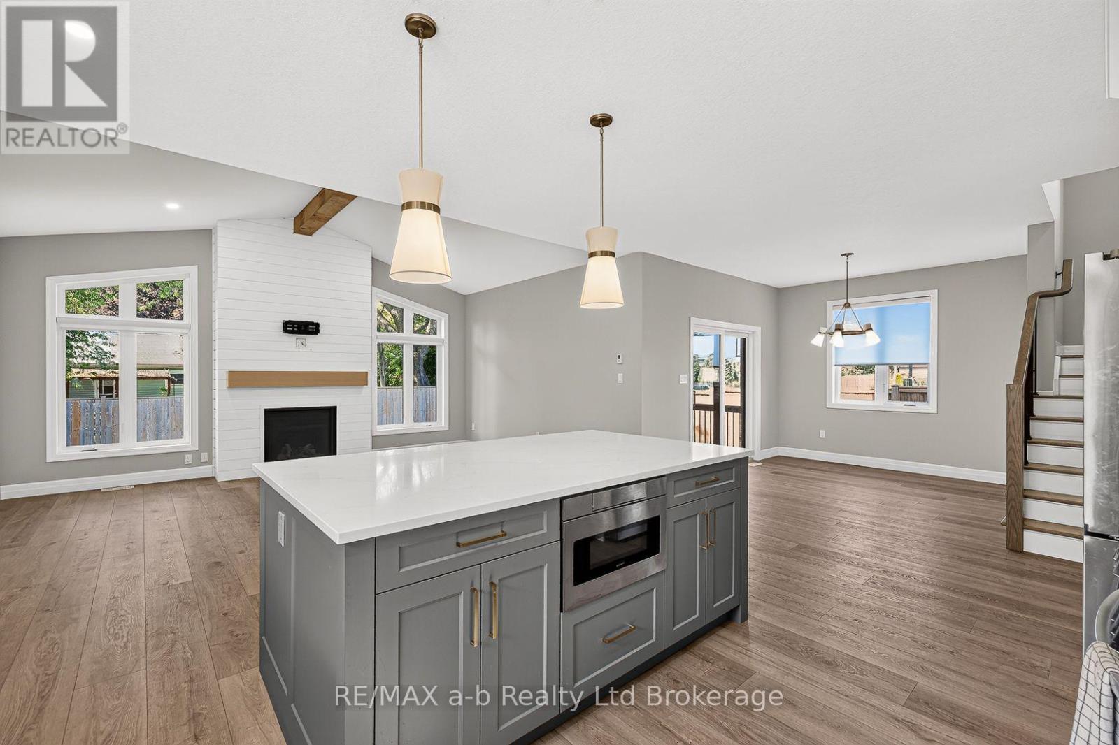 6 Diamond Street — photo 12