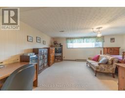 2 Cranberry Road, Tillsonburg, ON N4G4Y9 Photo 25