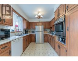 Family room - 2 Cranberry Road, Tillsonburg, ON N4G4Y9 Photo 9