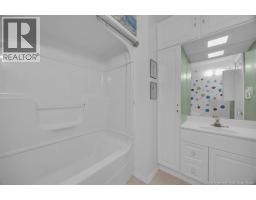 12 Avon Court, Saint John, NB E2P1A2 Photo 20