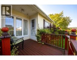 12 Avon Court, photo 4
