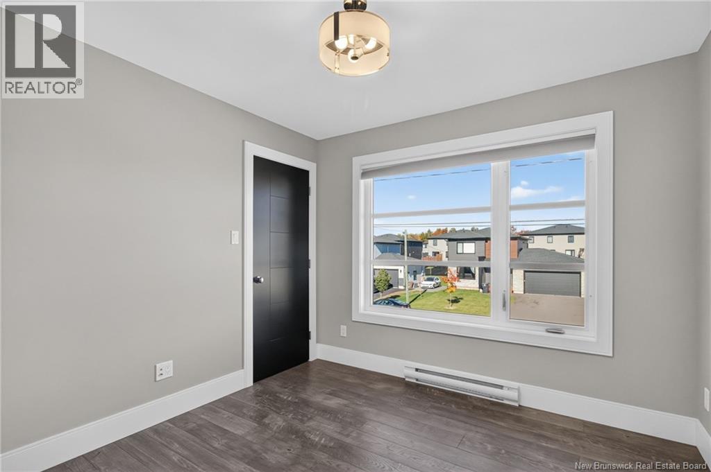 4 Francfort Crescent - 9