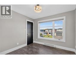 5pc Bathroom - 4 Francfort Crescent, Moncton, NB E1G5W6 Photo 9