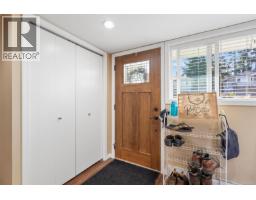 1260 Garkil Rd, Saanich, BC V8P2L3 Photo 29